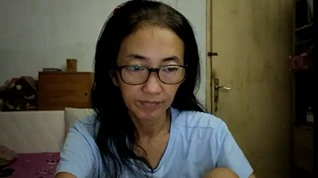 Snapshot of princessD077 chatting on May 24, 4:45 pm princessD077 online show from May 24, 4:45 pm