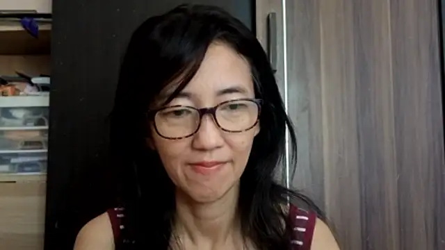 princessD077 online show from July 1, 4:47 am