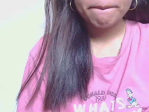 Snapshot of ChubbyButty chatting on May 19, 1:33 am ChubbyButty online show from May 19, 1:33 am