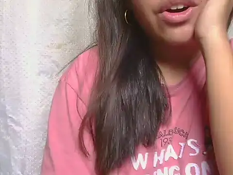 Snapshot of ChubbyButty chatting on May 19, 1:56 am ChubbyButty online show from May 19, 1:56 am