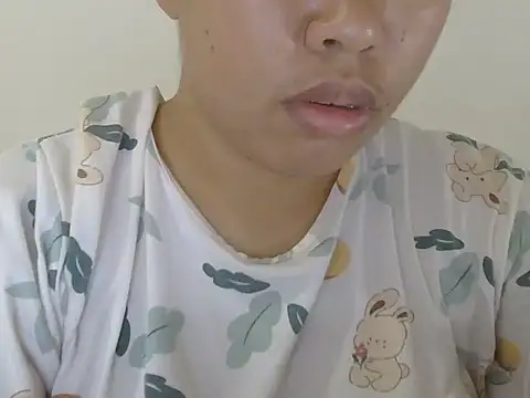 Snapshot of ChubbyButty chatting on July 22, 12:52 pm ChubbyButty online show from July 22, 12:52 pm
