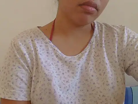 Snapshot of ChubbyButty chatting on July 25, 8:12 am ChubbyButty online show from July 25, 8:12 am