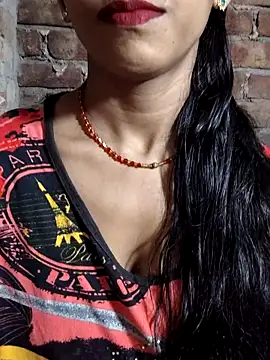 Itz Aisha   online show from October 21, 9:10 am