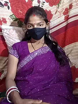 Itz Aisha   online show from May 11, 6:30 am