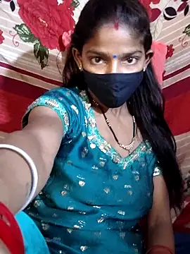 Snapshot of Itz_Aisha__ chatting on May 23, 6:18 am Itz Aisha online show from May 23, 6:18 am