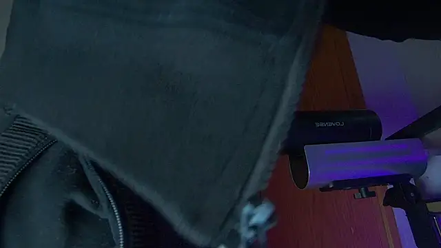 ibizmen online show from December 17, 7:47 am