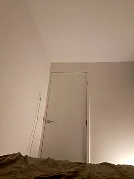 Snapshot of Sasa19790 chatting on November 9, 7:23 pm Sasa19790 online show from November 9, 7:23 pm