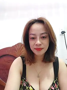 Snapshot of Baby-bigboobs20 chatting on November 10, 7:57 pm Baby-bigboobs20 online show from November 10, 7:57 pm