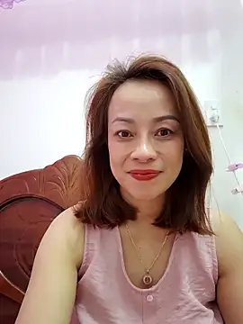 Snapshot of Baby-bigboobs20 chatting on November 24, 8:52 pm Baby-bigboobs20 online show from November 24, 8:52 pm