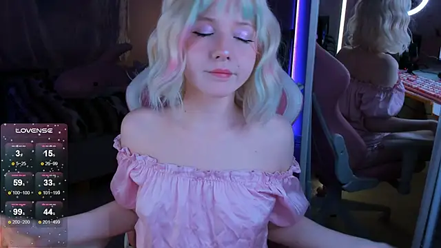 likedoll online show from October 24, 4:14 pm