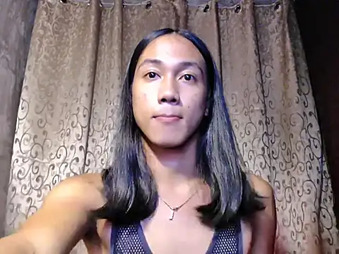 Snapshot of taylaxuxu chatting on November 10, 9:25 pm taylaxuxu online show from November 10, 9:25 pm