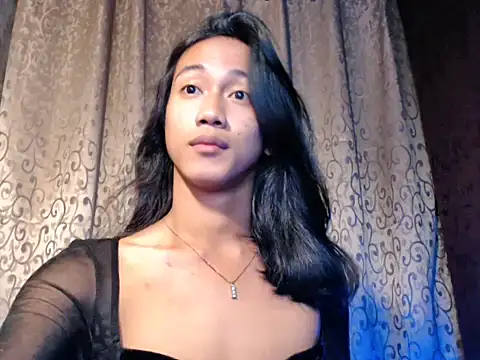 Snapshot of taylaxuxu chatting on November 11, 9:15 pm taylaxuxu online show from November 11, 9:15 pm