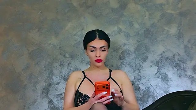 Snapshot of KimWilmes chatting on May 8, 1:49 pm KimWilmes online show from May 8, 1:49 pm