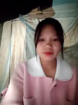 linh-miu99 online show from March 6, 3:30 pm