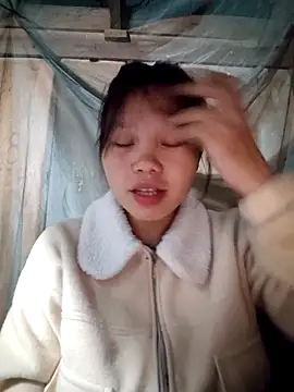 linh-miu99 online show from March 12, 1:56 am