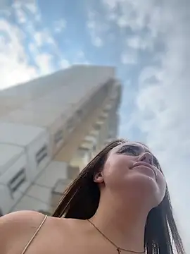 KiraSunshine online show from June 16, 4:04 am
