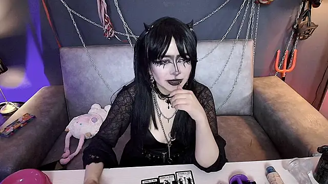 Snapshot of Navier__ chatting on November 29, 9:40 pm Navier online show from November 29, 9:40 pm