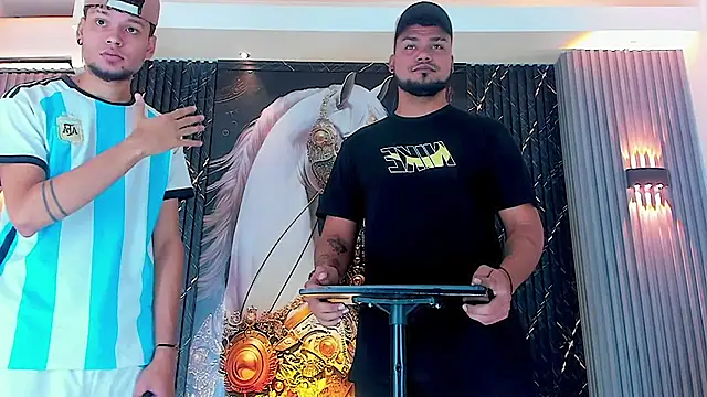 handsome boys22 online show from October 19, 12:39 pm