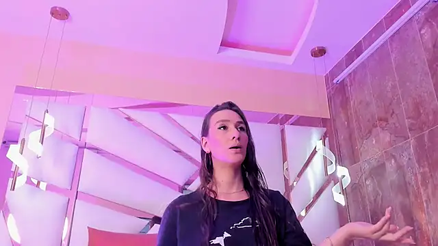 Catalina-Thompson online show from June 9, 11:44 am