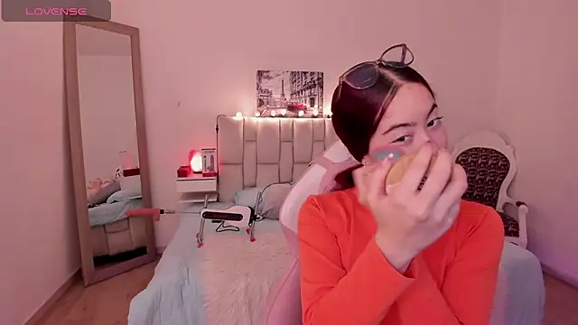 Amaraa couper1 online show from February 18, 4:08 am