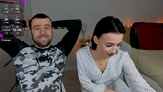 Snapshot of AdeleLaCr0ix chatting on November 25, 6:19 pm AdeleLaCr0ix online show from November 25, 6:19 pm