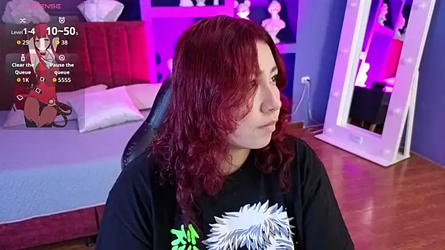 Snapshot of littlee_red chatting on May 29, 8:18 pm littlee red online show from May 29, 8:18 pm