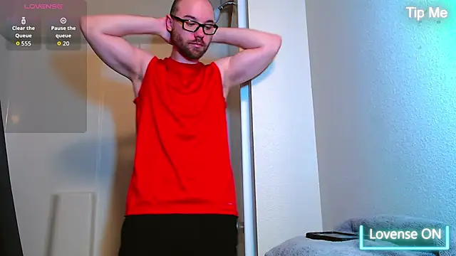 Snapshot of Sin_Lord chatting on December 14, 2:28 am Sin Lord online show from December 14, 2:28 am