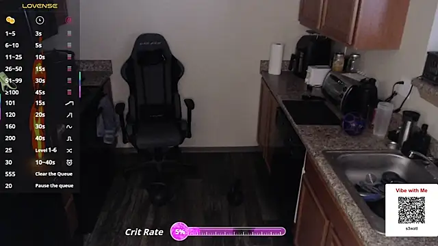 Snapshot of Sin_Lord chatting on June 13, 1:25 am Sin Lord online show from June 13, 1:25 am