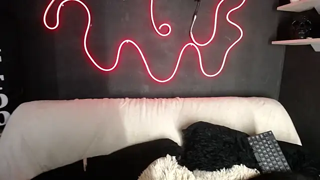 Emma sweet hot online show from April 27, 11:25 pm
