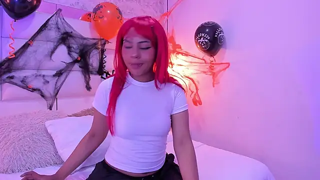 Sofia clk online show from October 31, 4:02 am