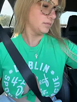 jvixen92 online show from March 17, 8:12 pm