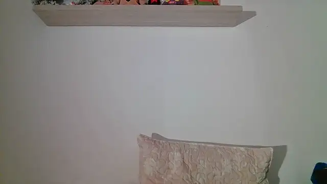 Snapshot of valeriahornier chatting on June 3, 4:04 am valeriahornier online show from June 3, 4:04 am