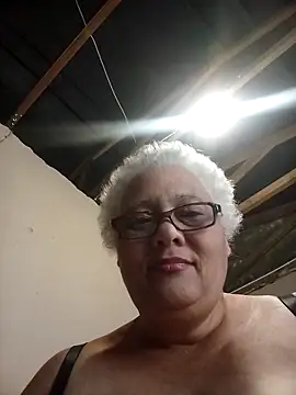 juicyboode online show from October 22, 8:58 am