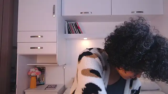 MartiRuis10 online show from October 22, 8:41 pm