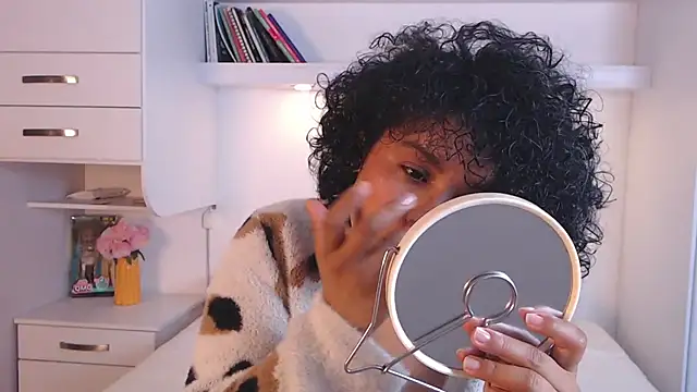 MartiRuis10 online show from December 4, 10:18 pm