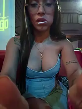 KIMBERLYPULIDO online show from October 18, 5:32 am