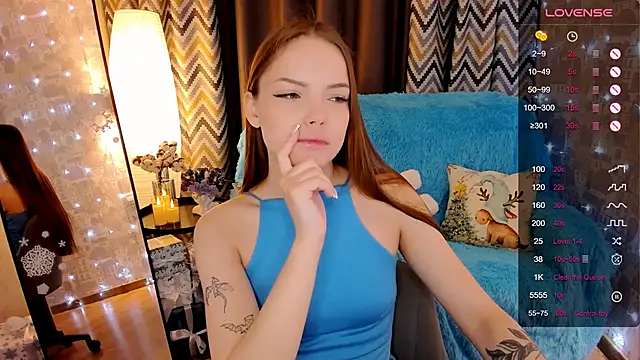 Snapshot of MelissaBell_ chatting on December 14, 6:08 am MelissaBell online show from December 14, 6:08 am