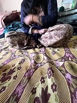 rahulsexyb online show from December 16, 7:46 am