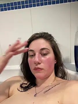 YourFrenchFeliciexo online show from March 30, 8:21 pm