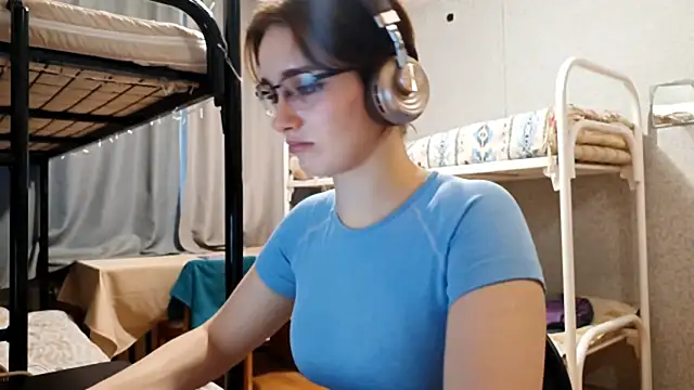 IcyKleys online show from October 24, 1:51 pm