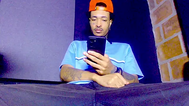 Anaconda larga online show from February 19, 2:13 pm