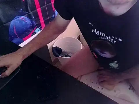 oraharoncohen online show from April 18, 7:12 am