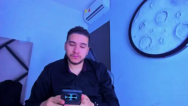 mike 257 online show from February 13, 11:28 am