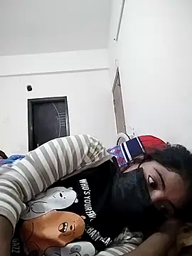 Snapshot of Hot_Angle chatting on November 26, 1:06 am Hot Angle online show from November 26, 1:06 am