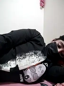 Snapshot of Hot_Angle chatting on November 26, 4:19 pm Hot Angle online show from November 26, 4:19 pm