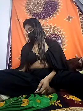 Snapshot of Hot_Angle chatting on March 1, 11:29 pm Hot Angle online show from March 1, 11:29 pm