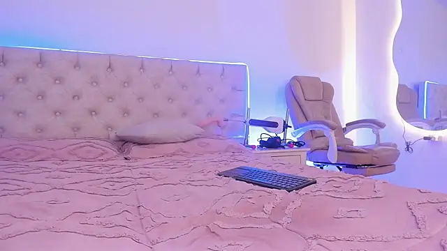 Katheryn rossexx online show from October 24, 9:33 pm