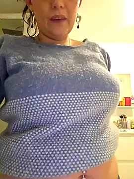 Snapshot of lasexycoquine59 chatting on November 6, 10:32 pm lasexycoquine59 online show from November 6, 10:32 pm