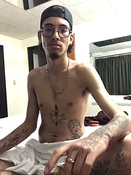 tian doyt69 online show from October 19, 1:50 am