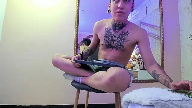 SantiOlsen online show from December 21, 3:41 pm